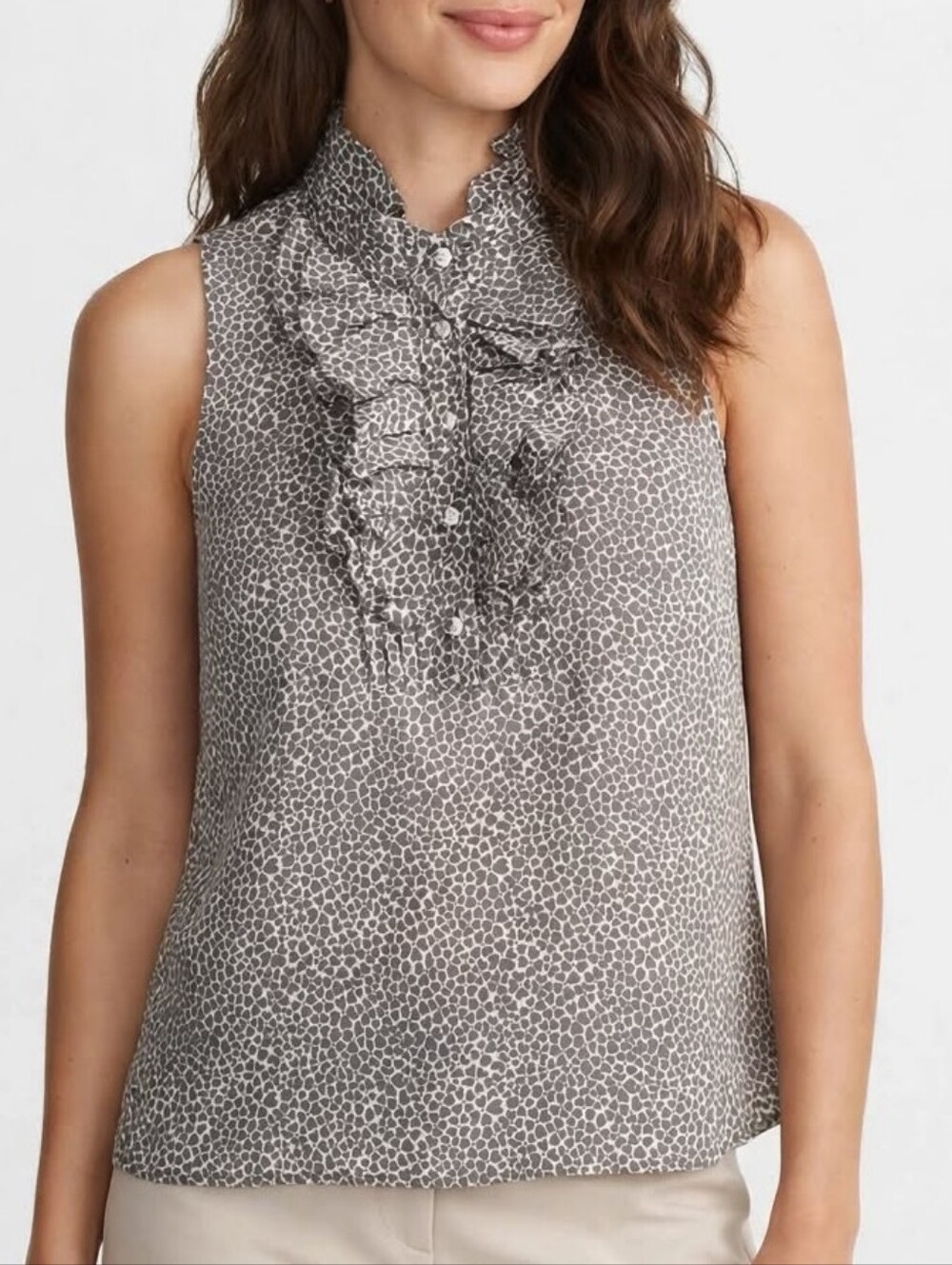 J.CREW 100% Silk Ruffle Neck Sleeveless Blouse Top Heart Print Gray Size 10 Used